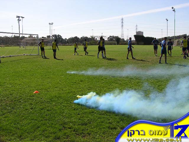 צולם על ידי השחקן ה-12 - כל הזכויות שמורות