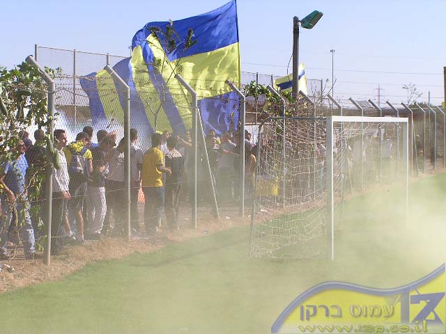 צולם על ידי השחקן ה-12 - כל הזכויות שמורות