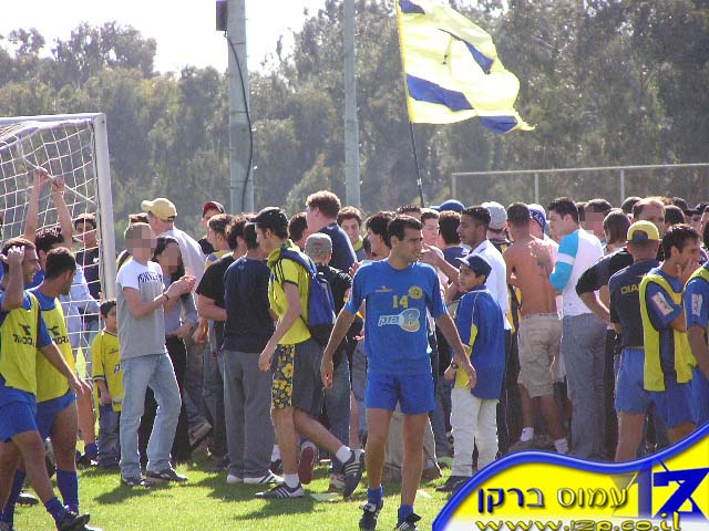 צולם על ידי השחקן ה-12 - כל הזכויות שמורות