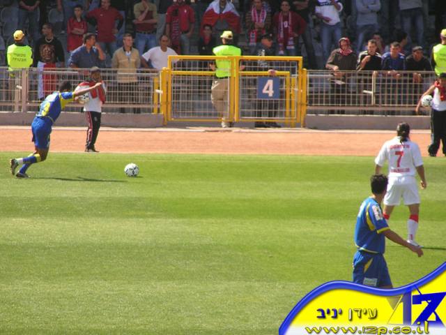 צולם על ידי השחקן ה-12 - כל הזכויות שמורות