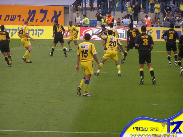 צולם על ידי השחקן ה-12 - כל הזכויות שמורות