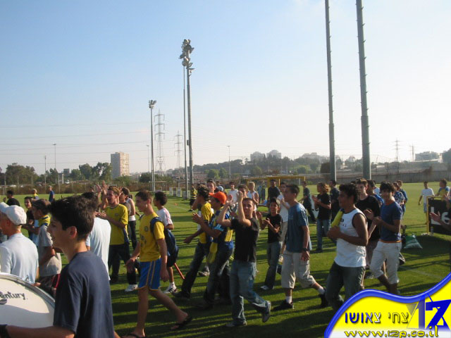צולם על ידי השחקן ה-12 - כל הזכויות שמורות