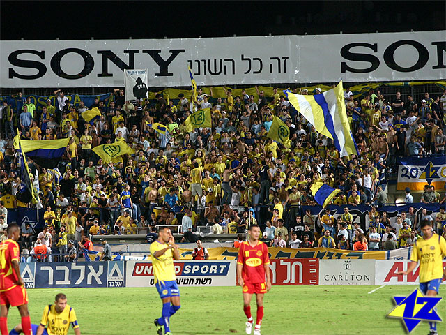 צולם על ידי השחקן ה-12 - כל הזכויות שמורות