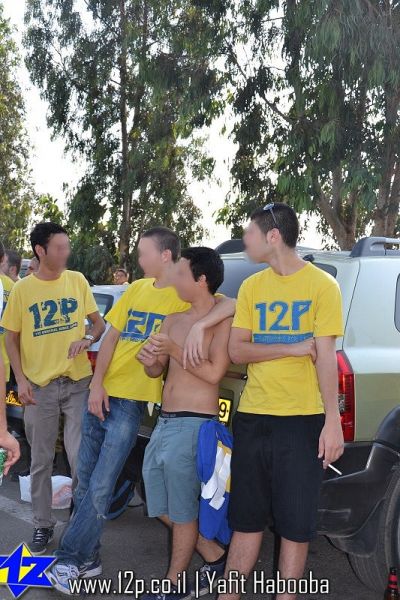צולם על ידי השחקן ה-12 - כל הזכויות שמורות
