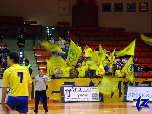 צולם על ידי השחקן ה-12 - כל הזכויות שמורות
