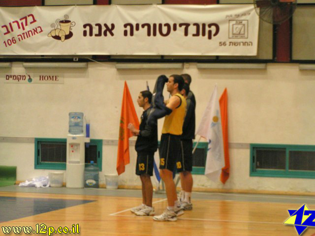 צולם על ידי השחקן ה-12 - כל הזכויות שמורות