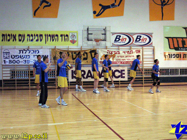 צולם על ידי השחקן ה-12 - כל הזכויות שמורות