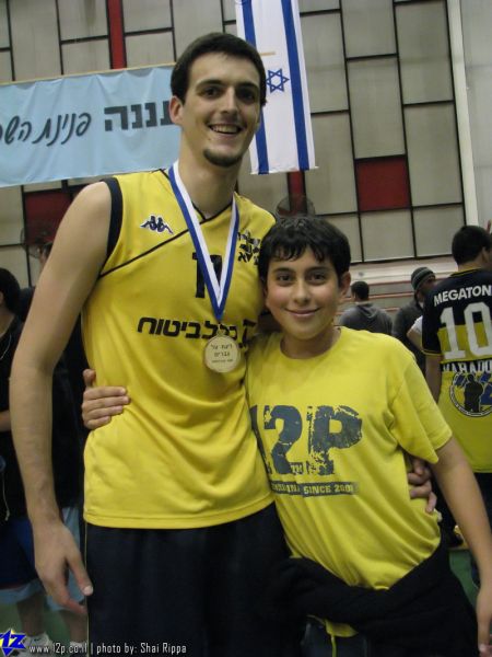 צולם על ידי השחקן ה-12 - כל הזכויות שמורות