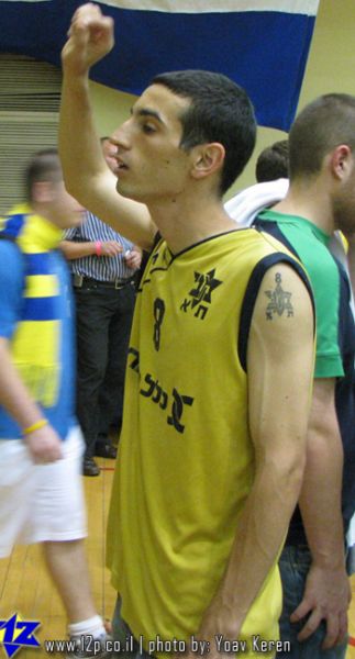 צולם על ידי השחקן ה-12 - כל הזכויות שמורות