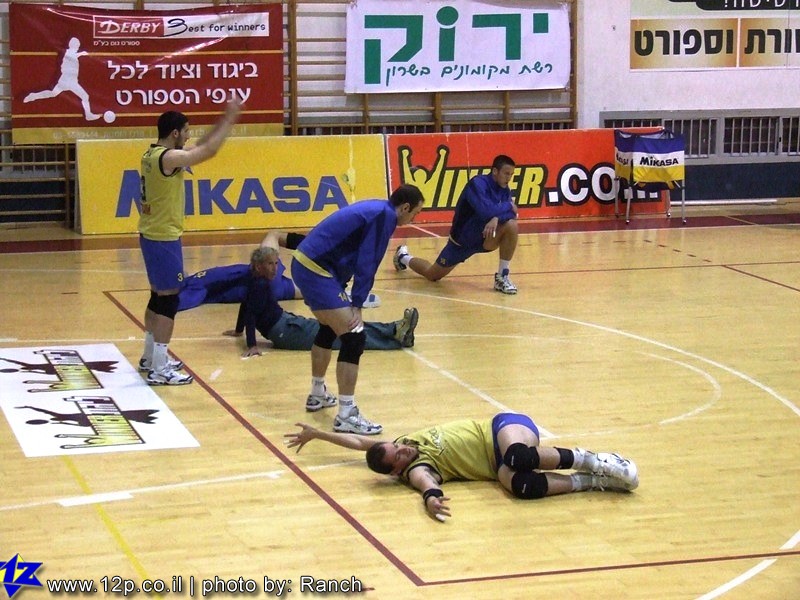 צולם על ידי השחקן ה-12 - כל הזכויות שמורות