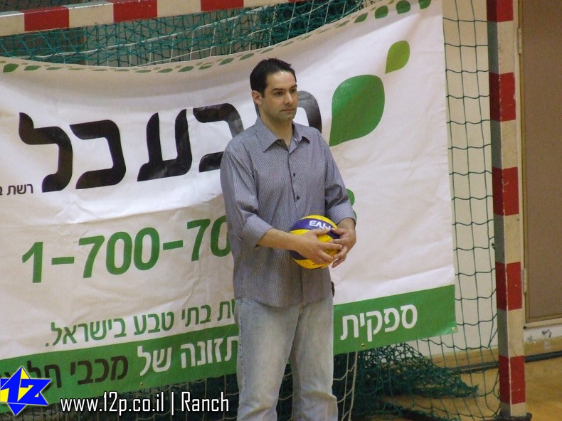 צולם על ידי השחקן ה-12 - כל הזכויות שמורות