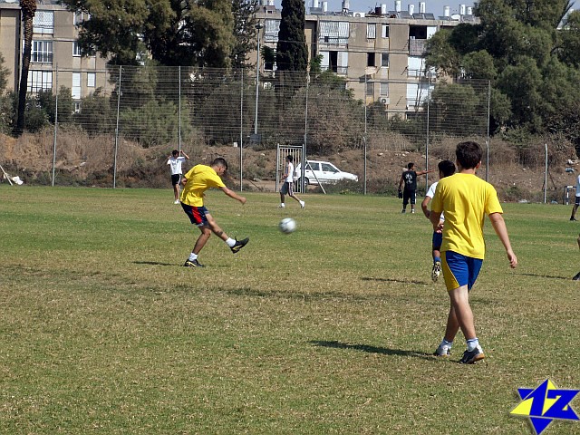 צולם על ידי השחקן ה-12 - כל הזכויות שמורות