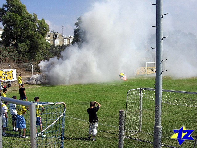 צולם על ידי השחקן ה-12 - כל הזכויות שמורות