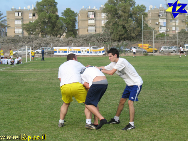 צולם על ידי השחקן ה-12 - כל הזכויות שמורות