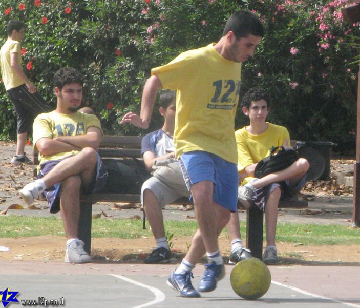 צולם על ידי השחקן ה-12 - כל הזכויות שמורות