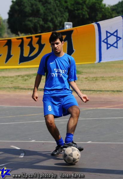 צולם על ידי השחקן ה-12 - כל הזכויות שמורות