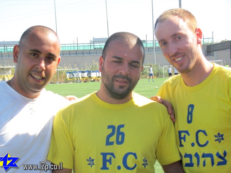 צולם על ידי השחקן ה-12 - כל הזכויות שמורות